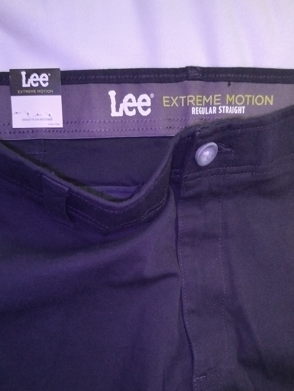 Men's Lee Extreme Motion Regular Straight Fit Cargo Pants 38x30 Black NWT - Picture 7 of 13